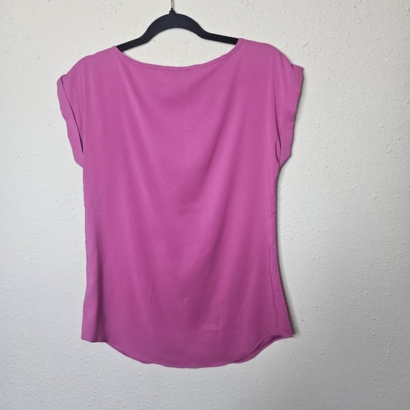 Express Womens XS Blouse Fuchsia Pink Flowy Tunic Top Criss Cross - Picture 6 of 7